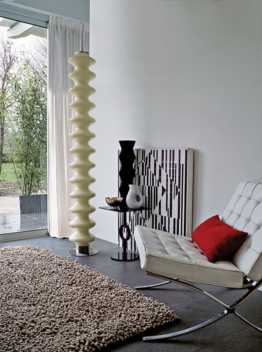 Milano, kaloryfer stojący lub wiszący, stal lakierowana proszkowo, TUBES