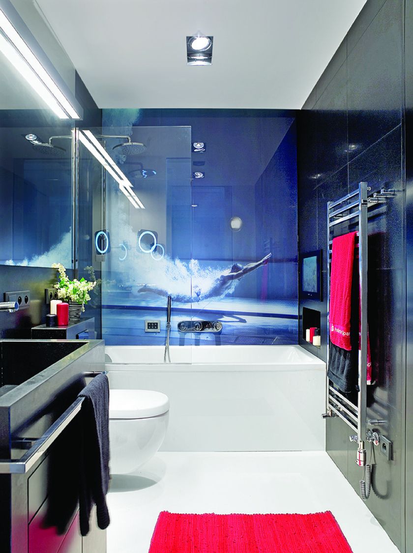 Mogłoby być większe, ale coś za coś. To mieszkanie jest w sercu stolicy, dwa kroki od słodkiego Wedla.