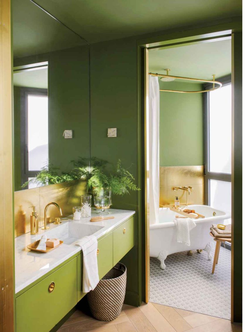 ZIELONA JAK OGRÓD ŁAZIENKA JEST TEŻ BARDZO ELEGANCKA – ZŁOTe PŁYTKi Z INNOVA CERAMICS, ARMATURa VOLA.