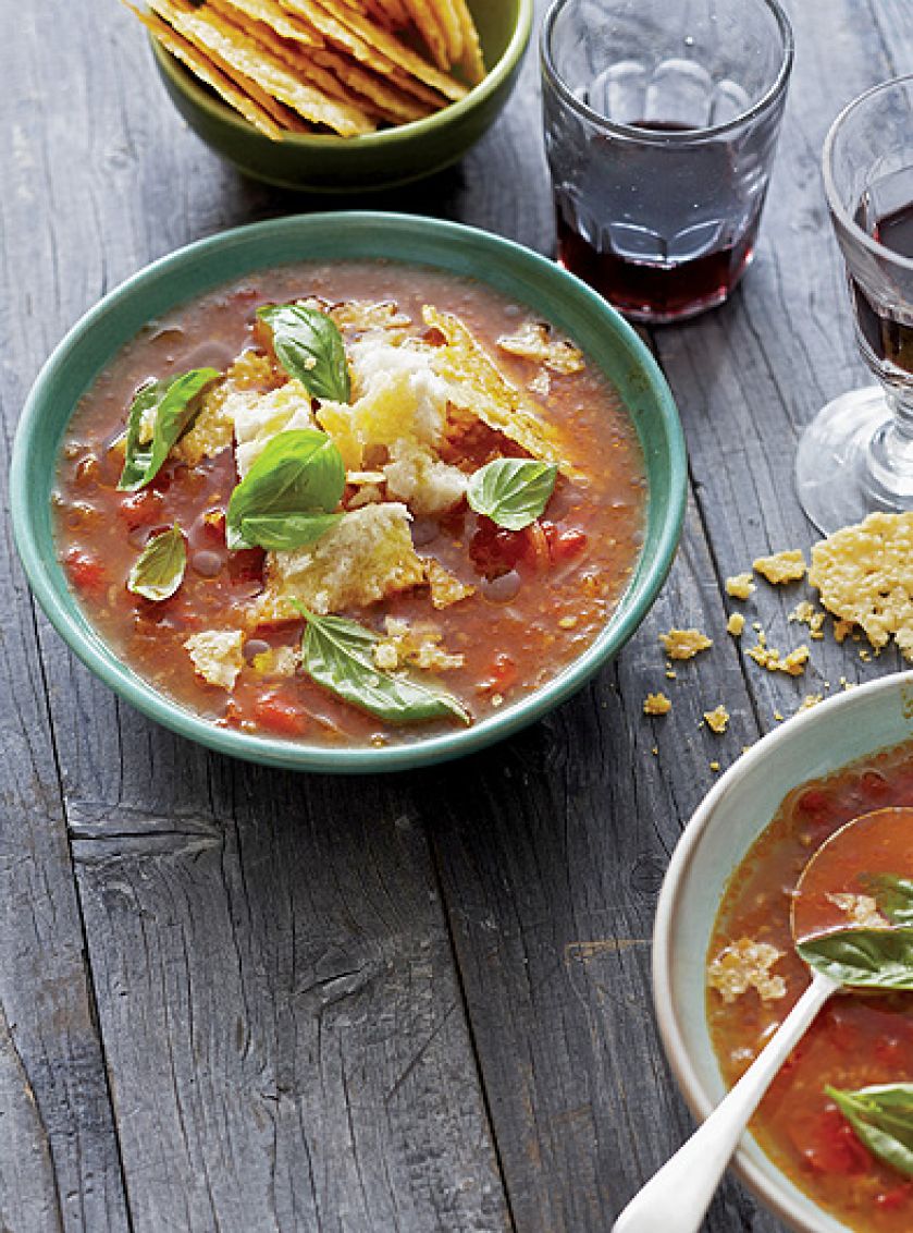 Pappa al pomidoro. Rozgrzewające zupy