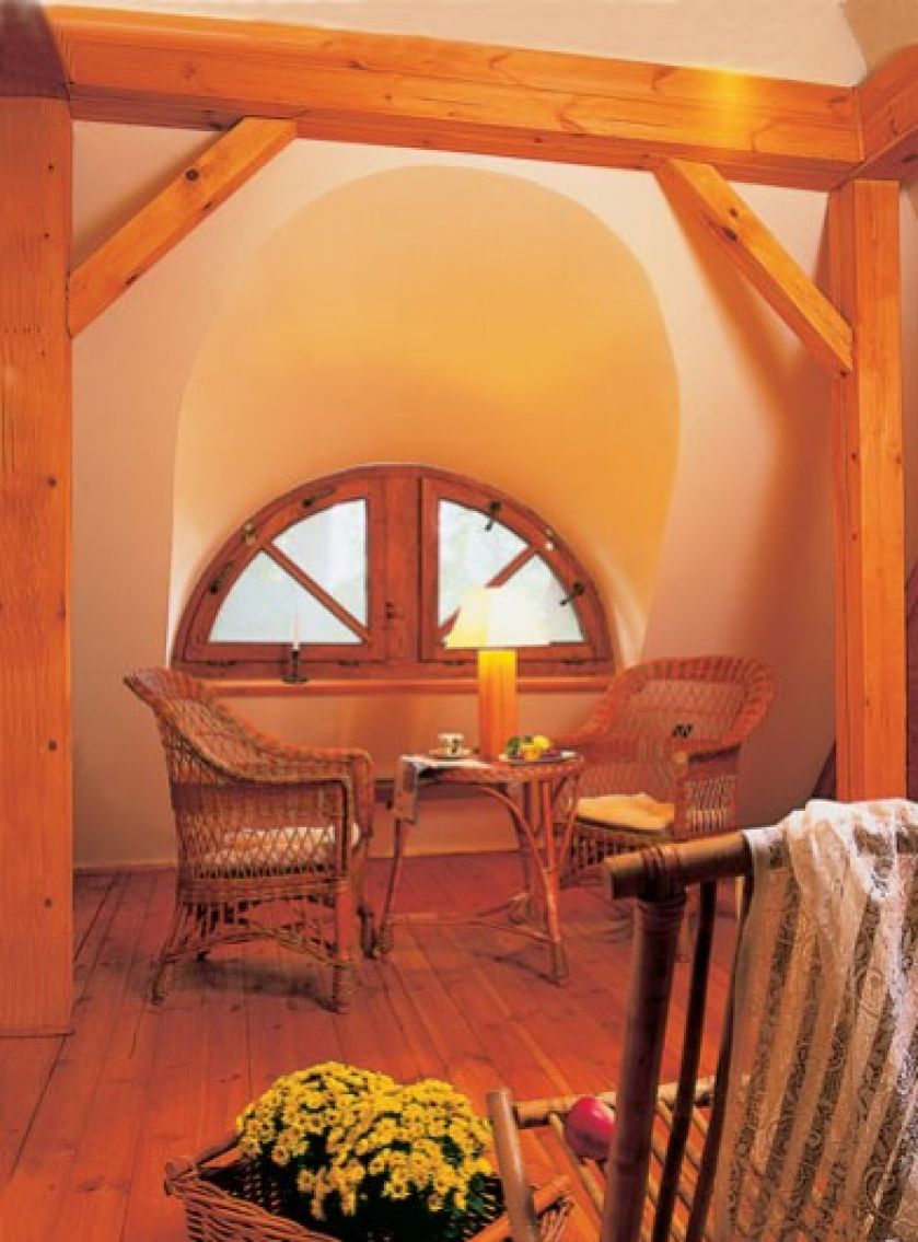 Mazurska chata nad jeziorem. Mazurska przystań