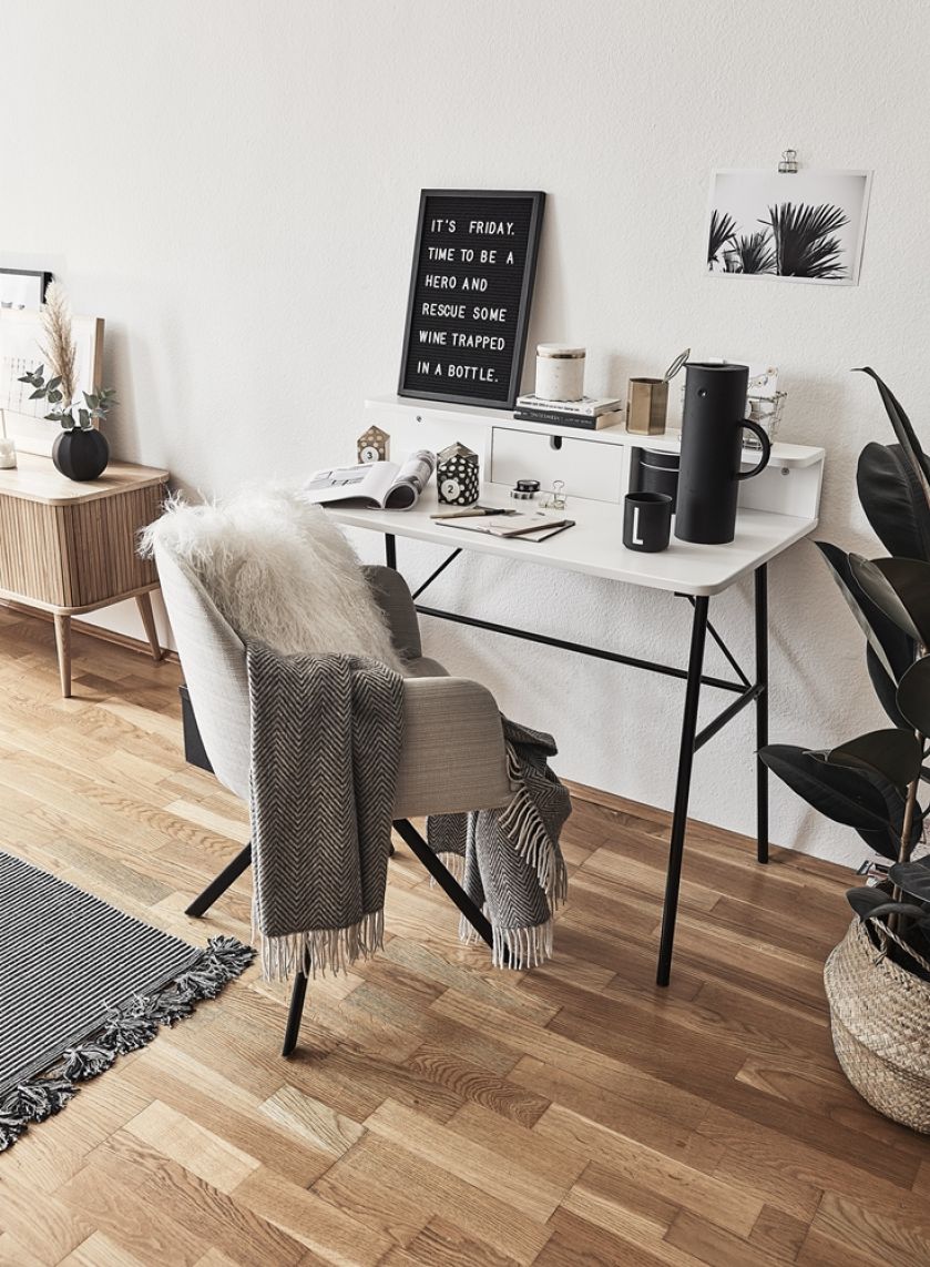 kącik do pracy zdalnej