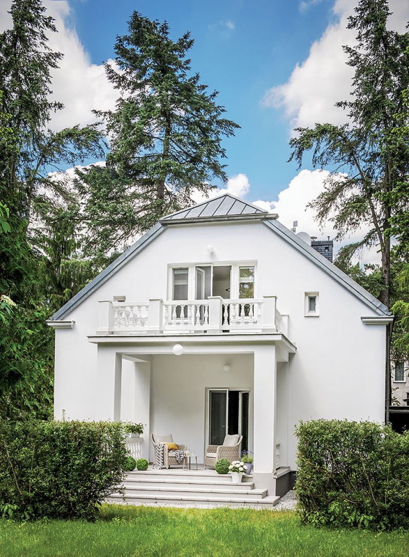 Piękna i ponadczasowa willa zbudowana jeszcze przed wojną w 1934 r.