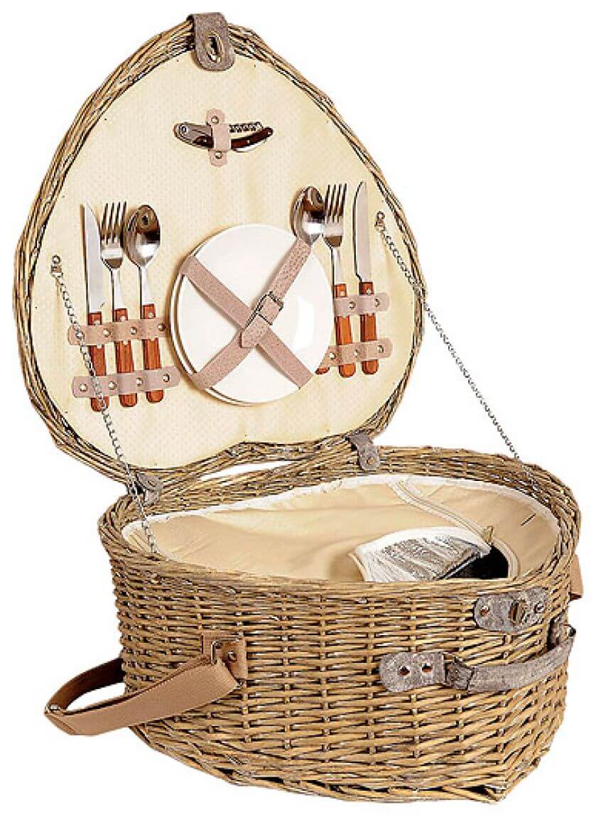 W kształcie serca, od Belle Maison. Dzieje letnich pikników: zobacz jak urządzić je dziś