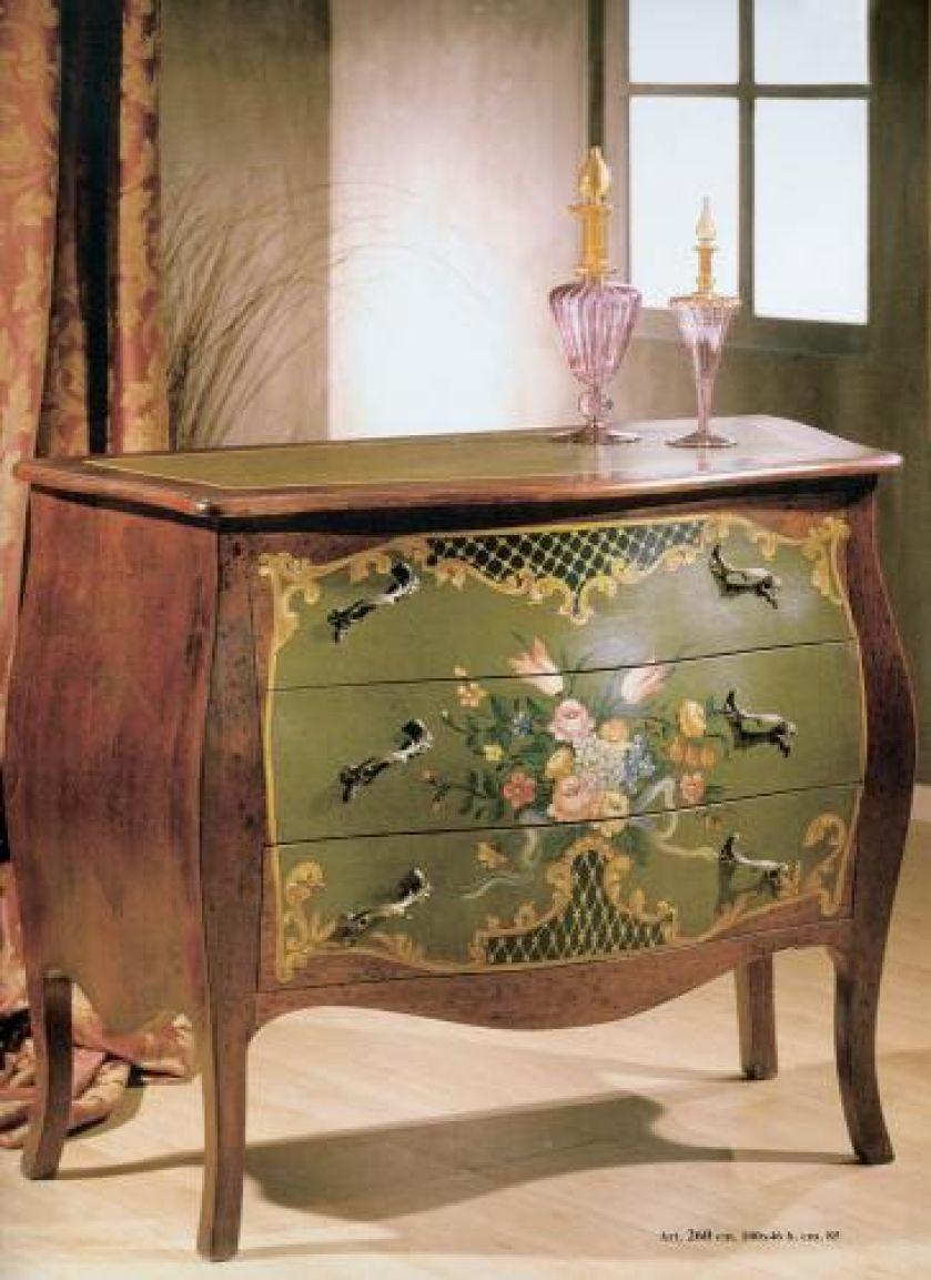 Ręcznie malowana komoda z buku od Andrea Fanfani. Długość - 100 cm. ORIGINE ITALIA