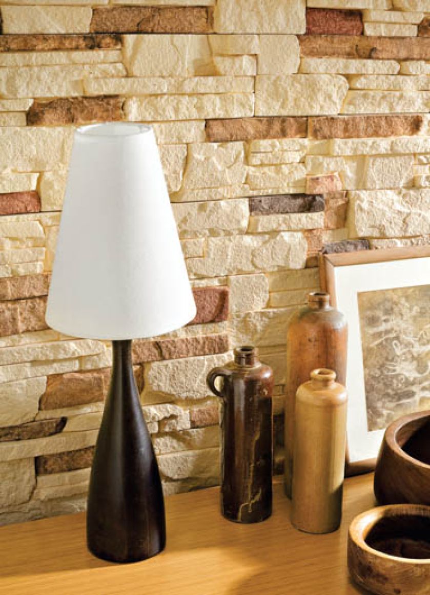 Elewacja z betonu imitującego piaskowce, wapienie i margle. Kolekcja Alaska. STEGU