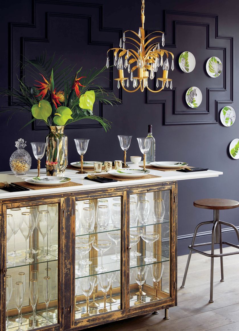 przyjęcie karnawałowe dekoracja stołu i wnętrza