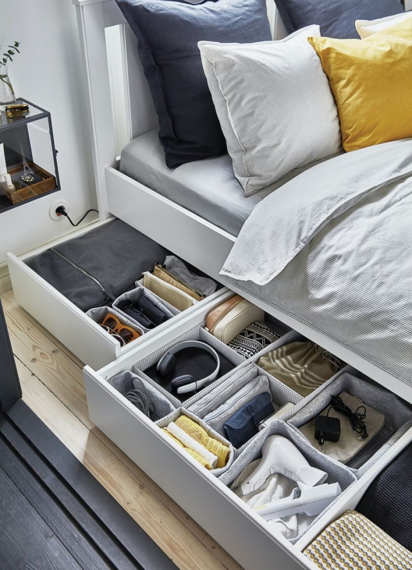 łóżko z pojemnikiem na pościel