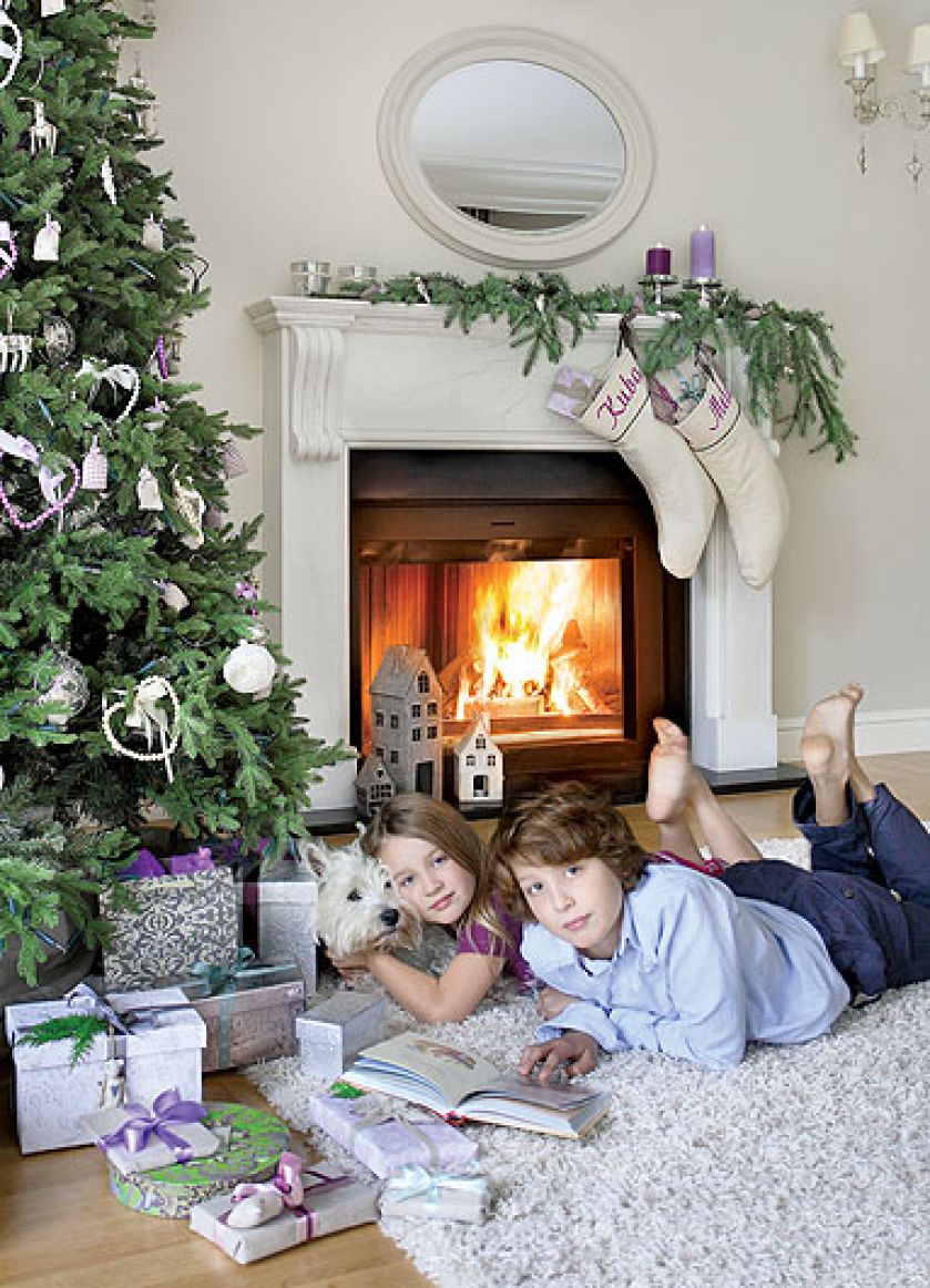 Kuba ma 11 lat, Mela – 8 i choć nie wierzą już w Mikołaja, nie mają nic przeciw temu, by hucznie obchodzić jego imieniny.