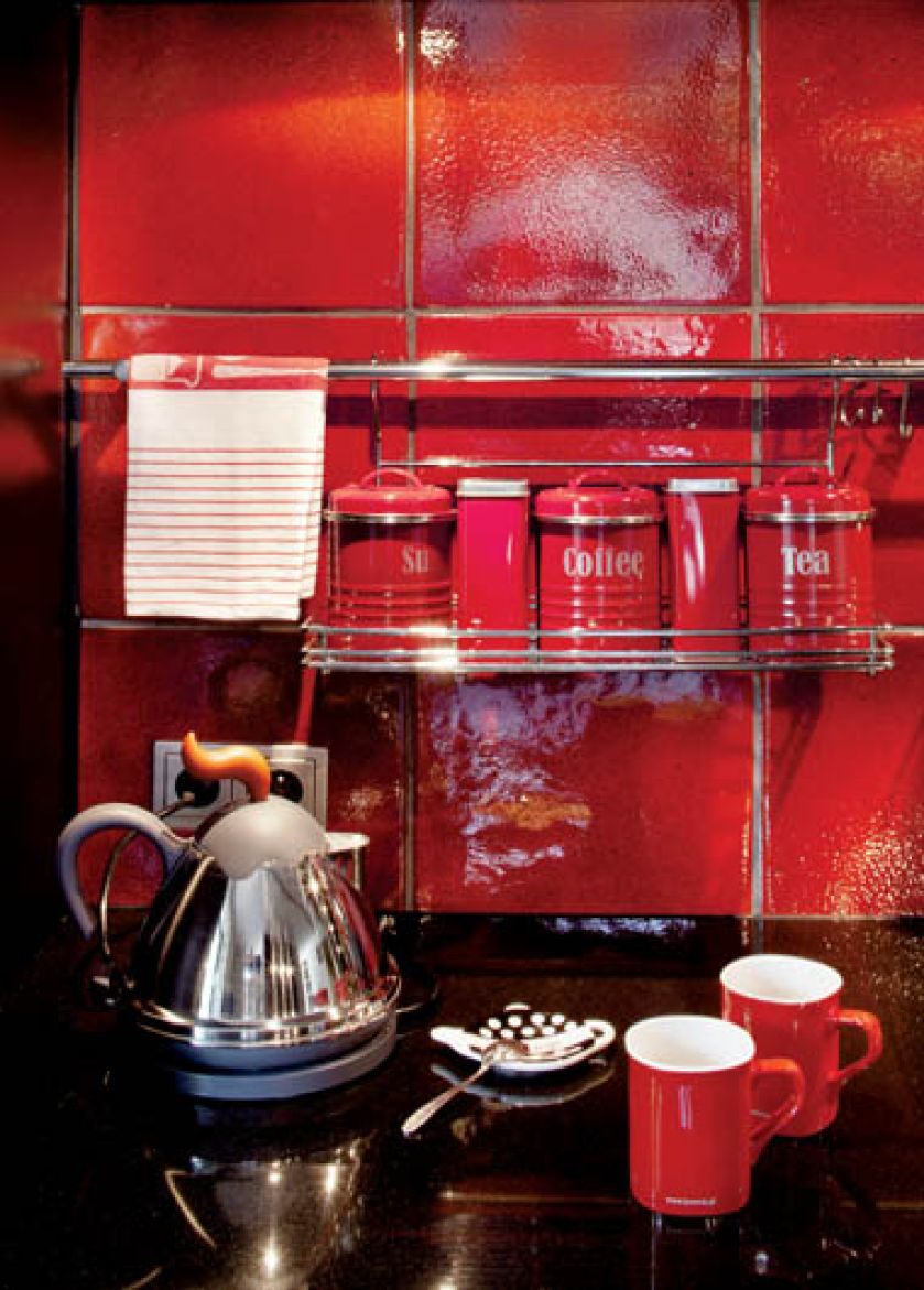 Meble w kuchni zostały zaprojektowane pod kolor kafli.