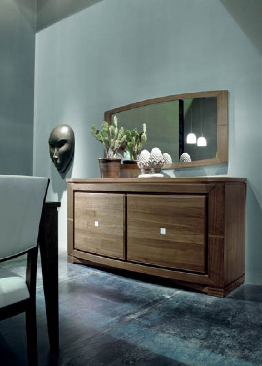 Meble z surowego drewna