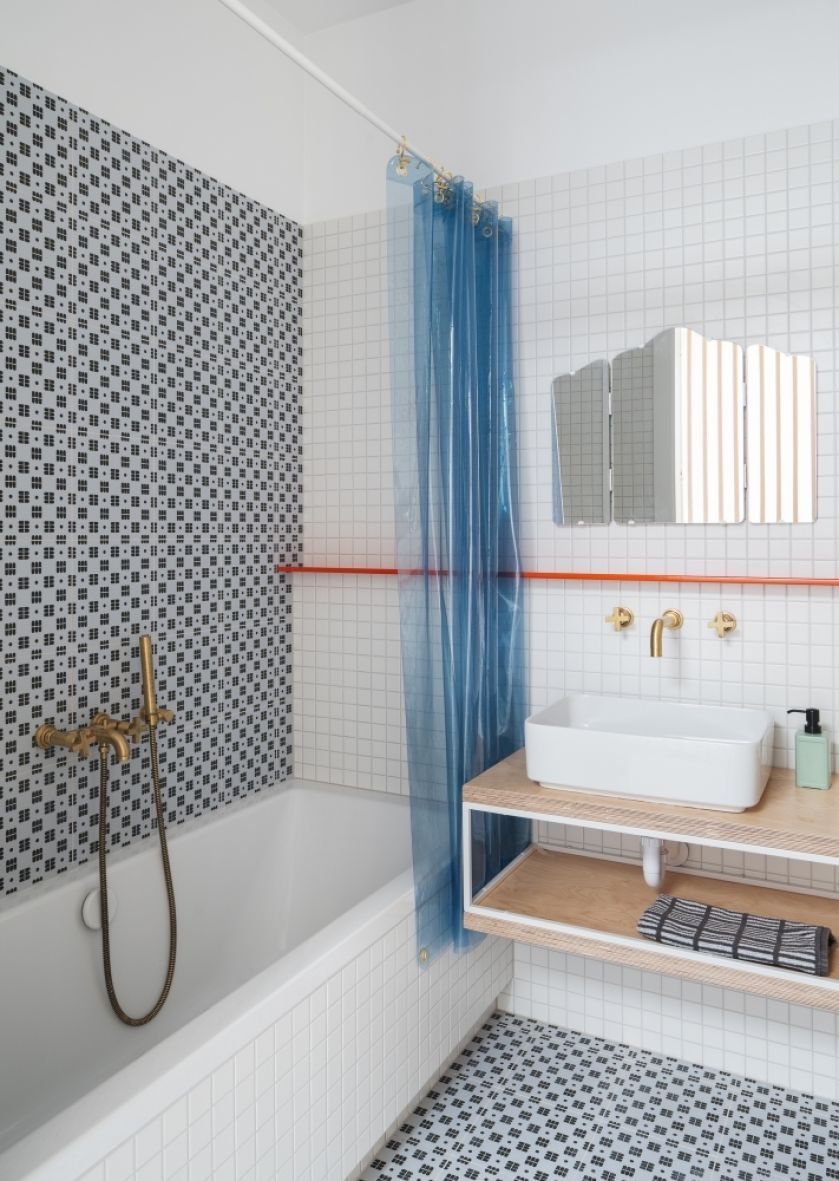 drewniany blat pod umywalkę