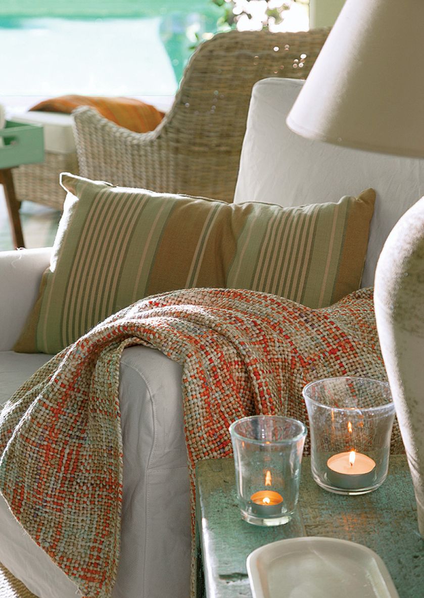 Dodatki do domy: poduszki i pledy