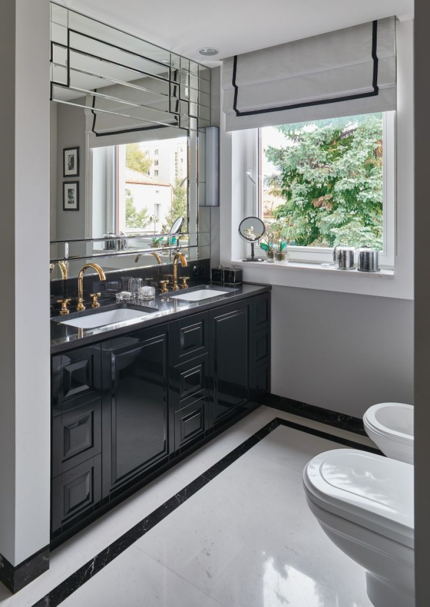 czarno-biała łazienka