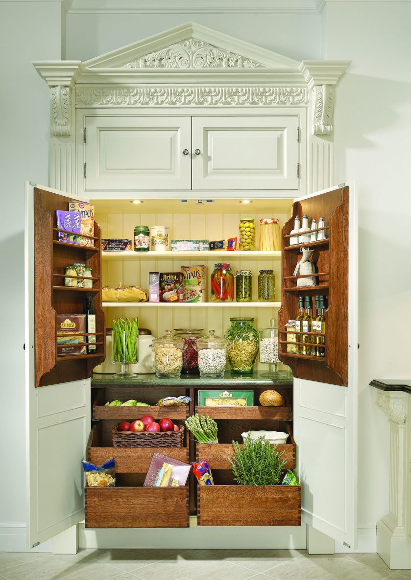 KOLEKCJA WIKTORIAŃSKA, bogato rzeźbiona ze specjalną szafą na zapasy, FABRYKA WNĘTRZ, fabrykawnetrz.com.pl