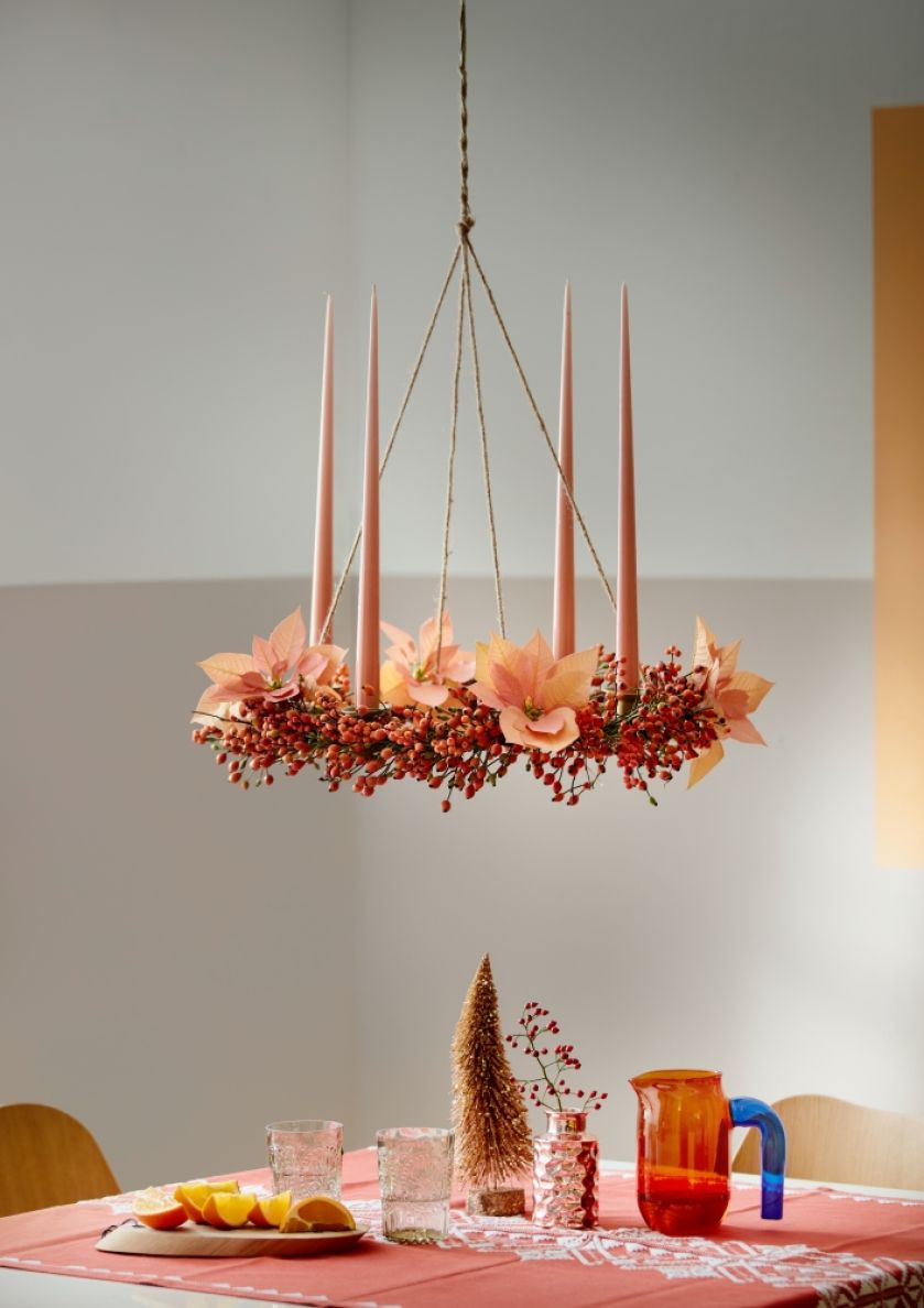 różowe gwiazdy betlejemskie dekoracje świąteczne