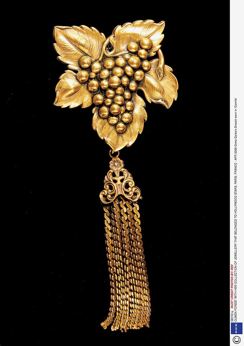 Broszka, którą nosiła Greta Garbo w filmie Dama kameliowa , 1936 r.