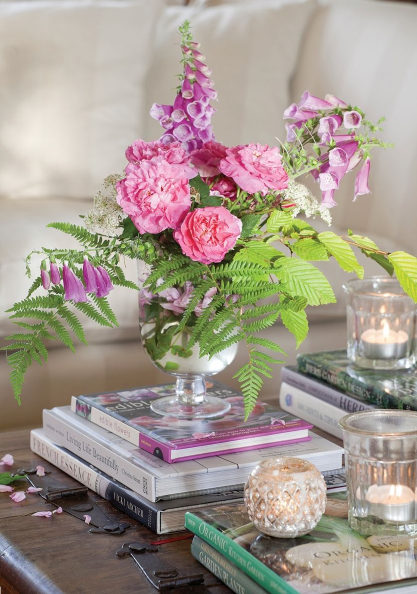 kompozycje kwiatowe na stół