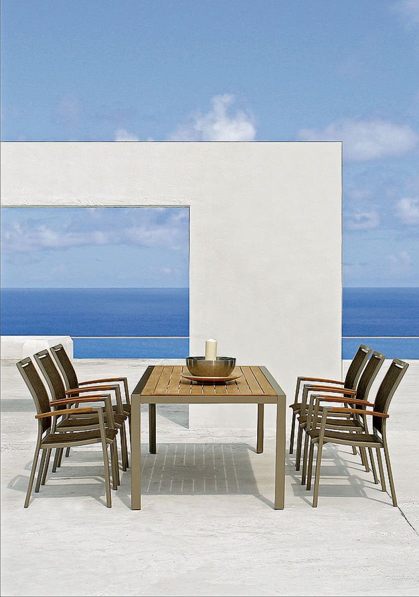 Kolorowe plecionki nawiązujące do motywów etnicznych, PATT