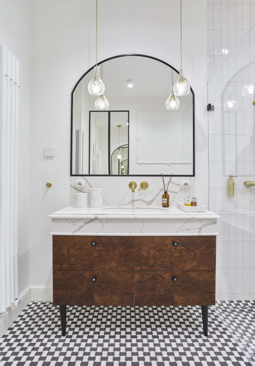 szafka z czeczotą pod umywalkę