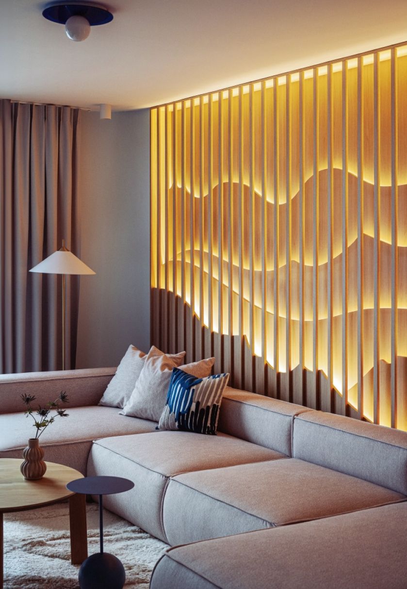 co na ścianę do salonu