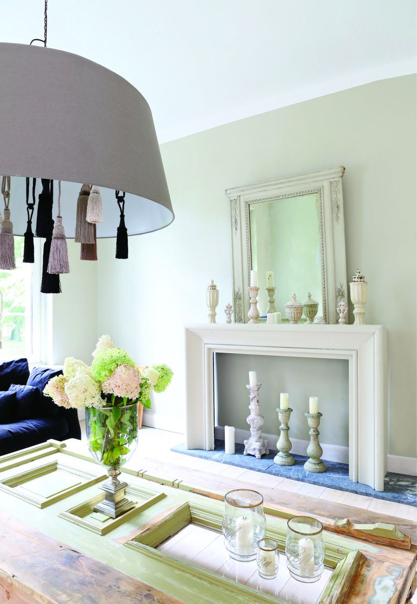 jak urządzić salon w starym stylu