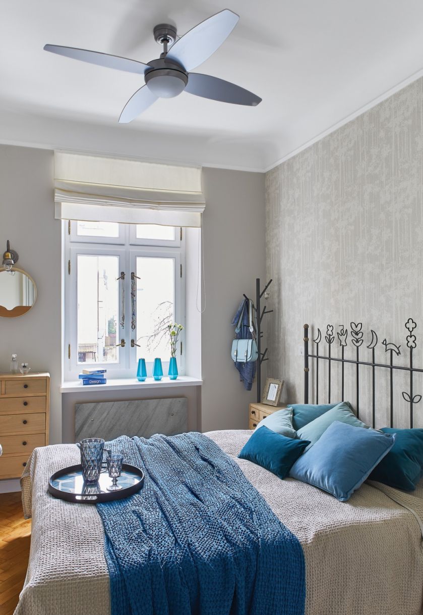 W tej warszawskiej kamienicy Joanna ma wszystko, o czym marzyła – balkon, piec i obraz, który umeblował jej dom,