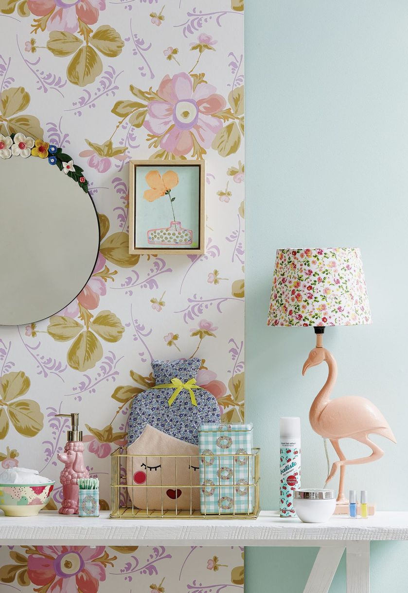 Metalowa lampa flaming, Sisters Guild, ok. 410 zł.