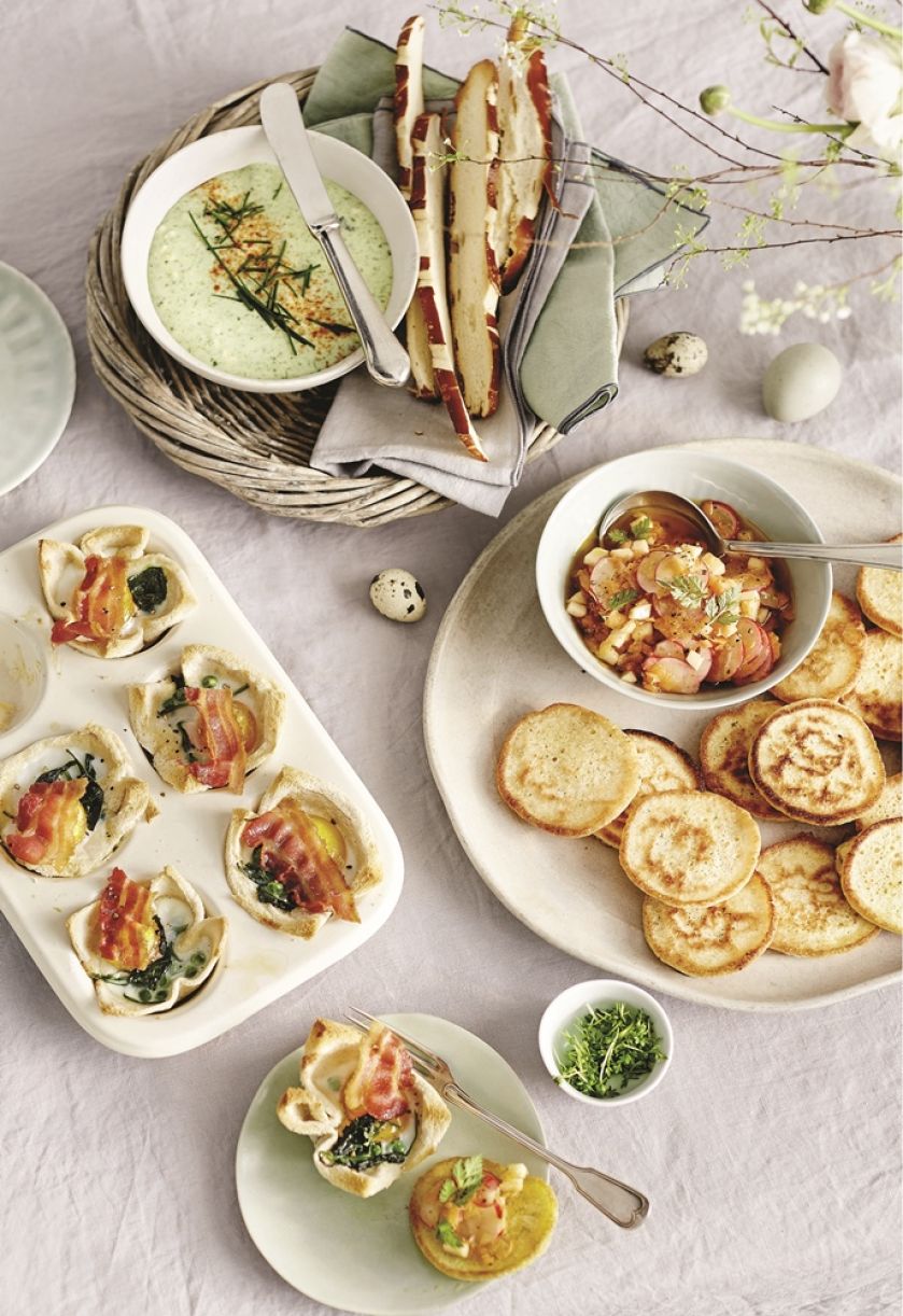 Muffiny tostowe ze szpinakiem, groszkiem i jajem