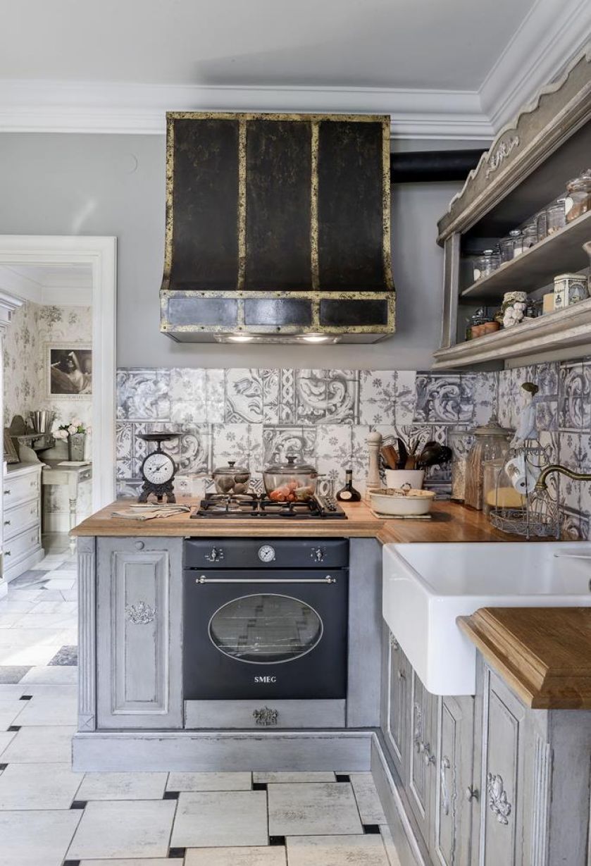 Szare wnętrza: dom z dobrą energią