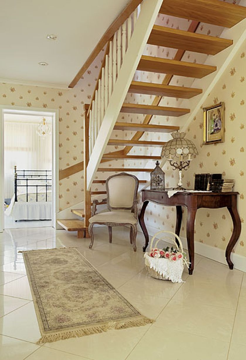 Tapeta w stylu angielskim. Romantyczne metamorfozy