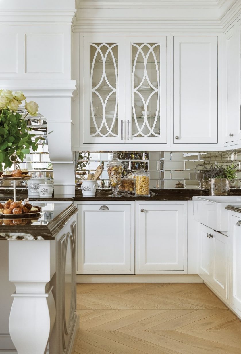 białe fronty do szafek kuchennych