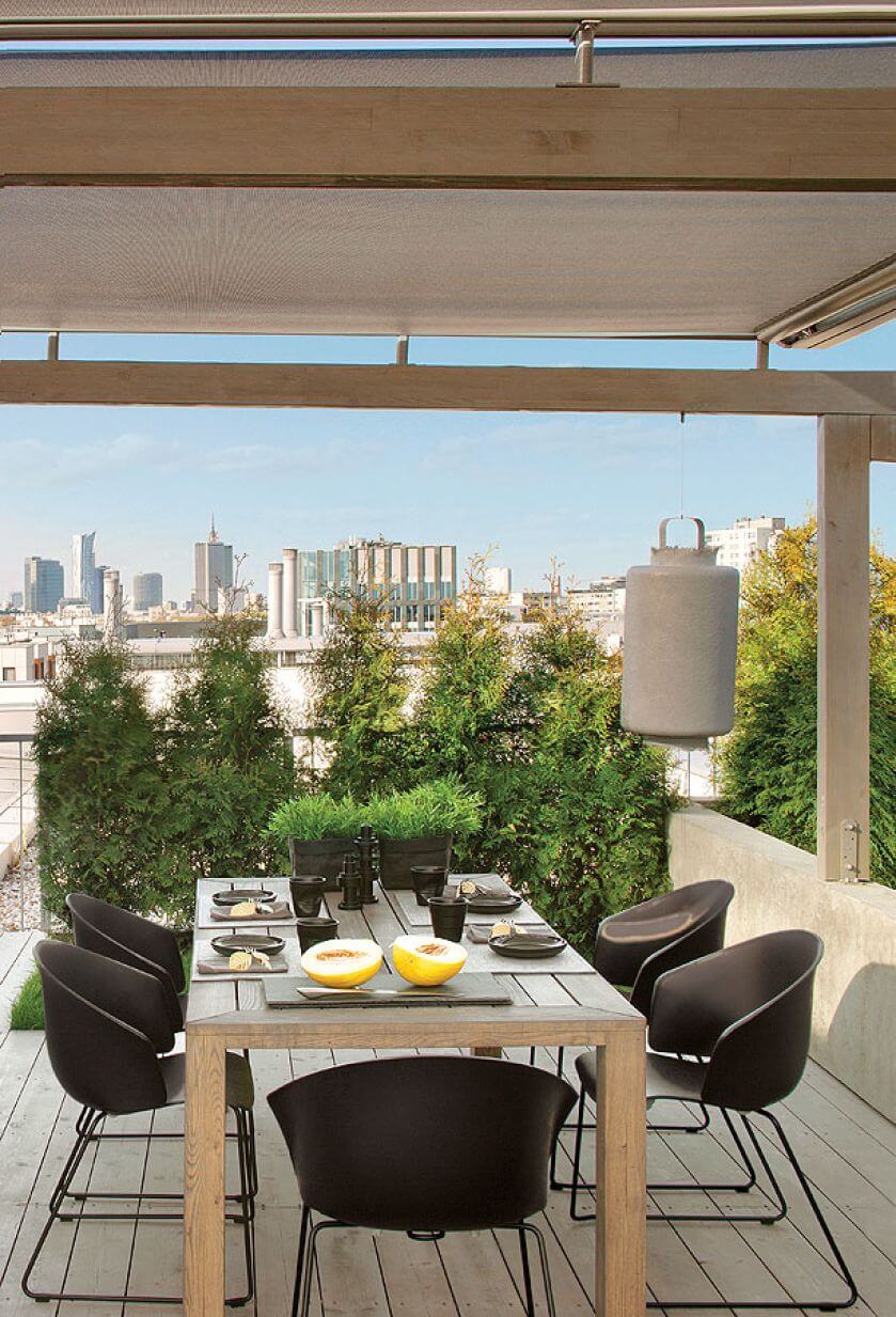 200-metrowy apartament i 120-metrowy ogród z widokiem na Mokotów.