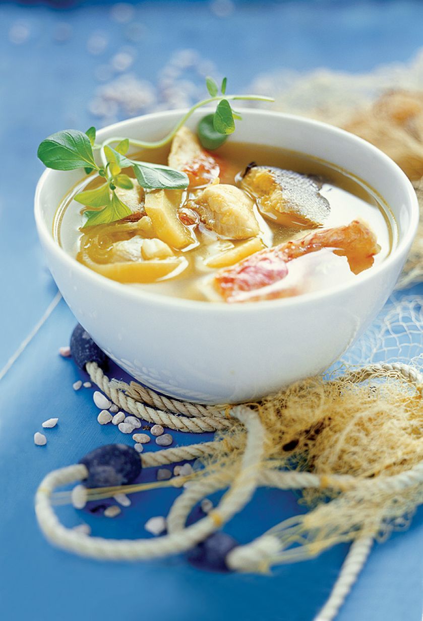 Grecka zupa rybna. Smaki południowych wód