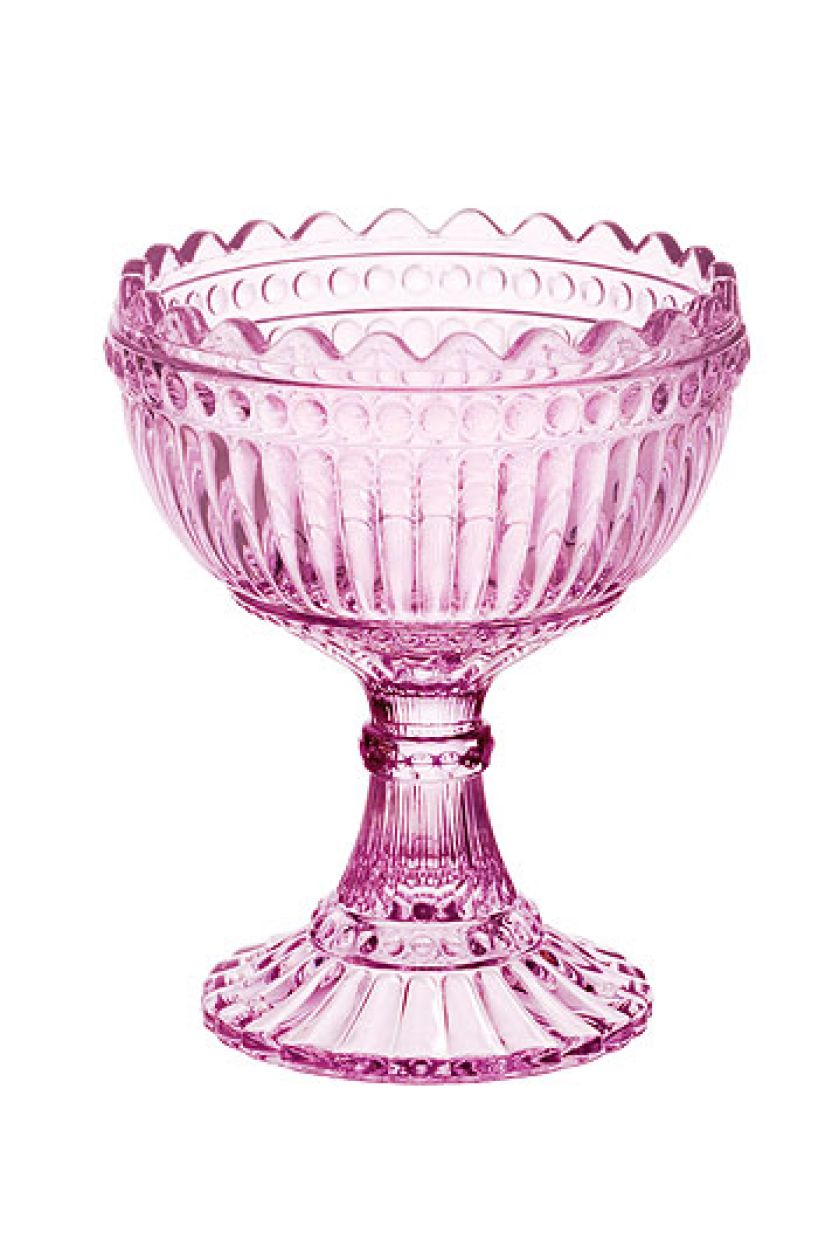 Wazony na wiosenny stole. Szklane dekoracje do domu.