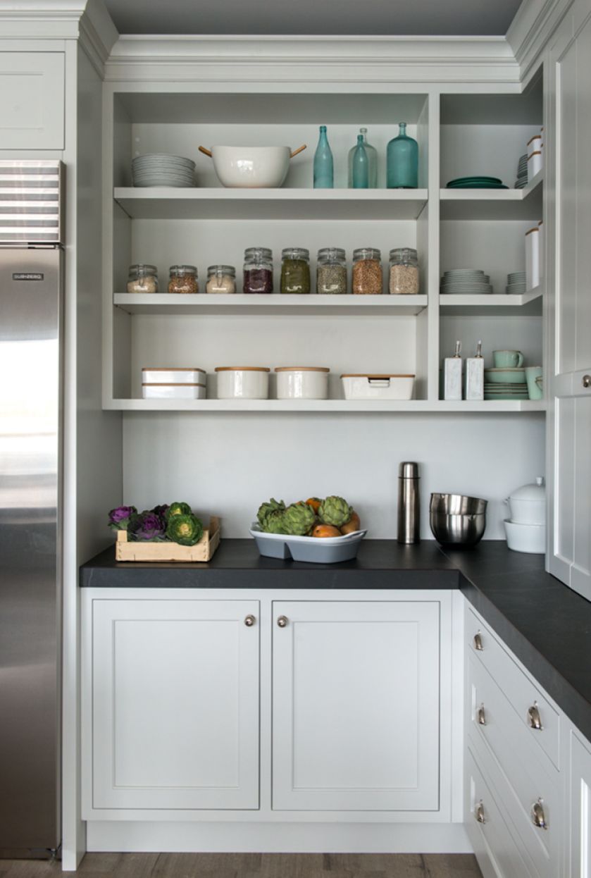 Jak urządzić piękną kuchnię, która połączy stare z nowym, klasykę z nowoczesnością, mat z błyskiem,