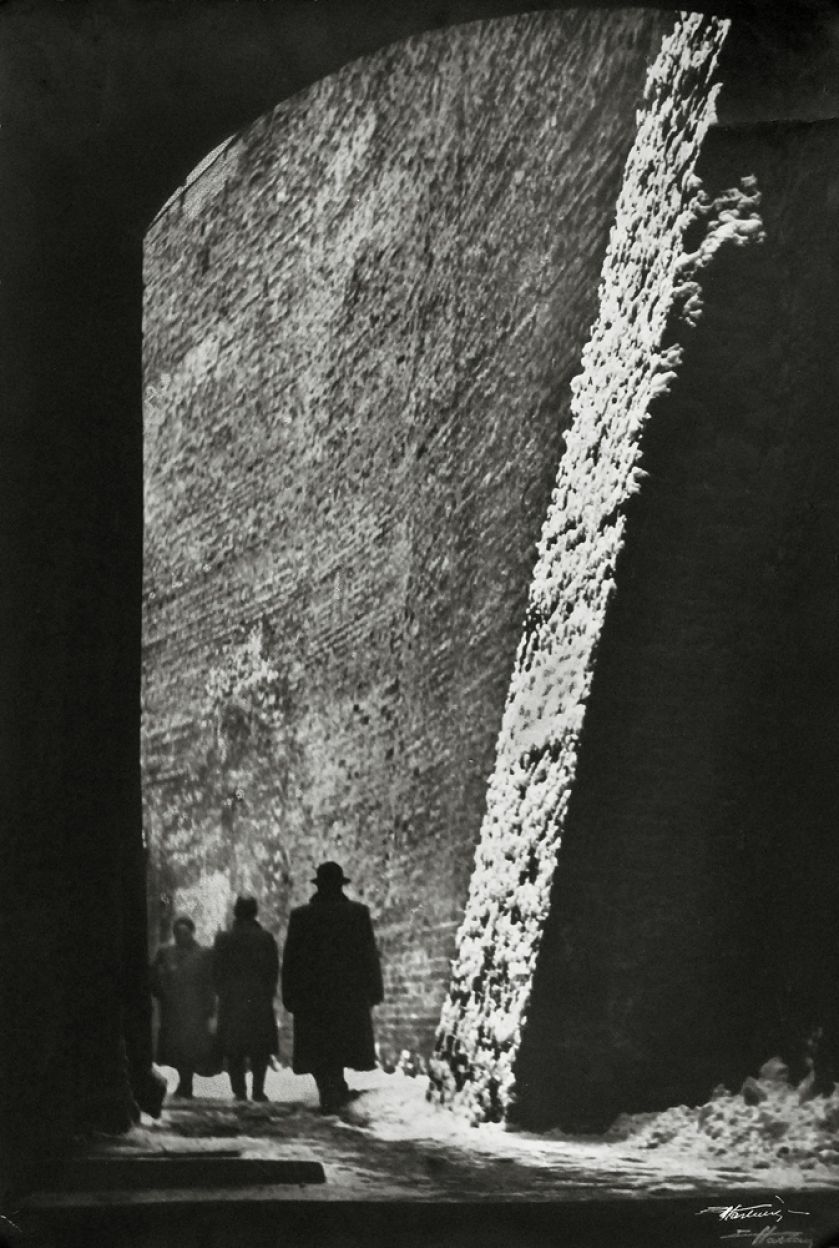 Edward Hartwig, Zimowy dzień , 1937. 17. edycja projektu Fotografia Kolekcjonerska: WYSTAWA I AUKCJA MISTRZÓW POLSKIEJ FOTOGRAFII