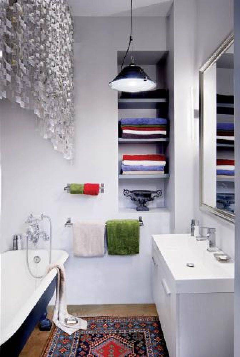 W tym domu nie ma ani jednej płytki. Andrzej chętnie widziałby kafle z Delft, ale uważa, że to nieekologicznie