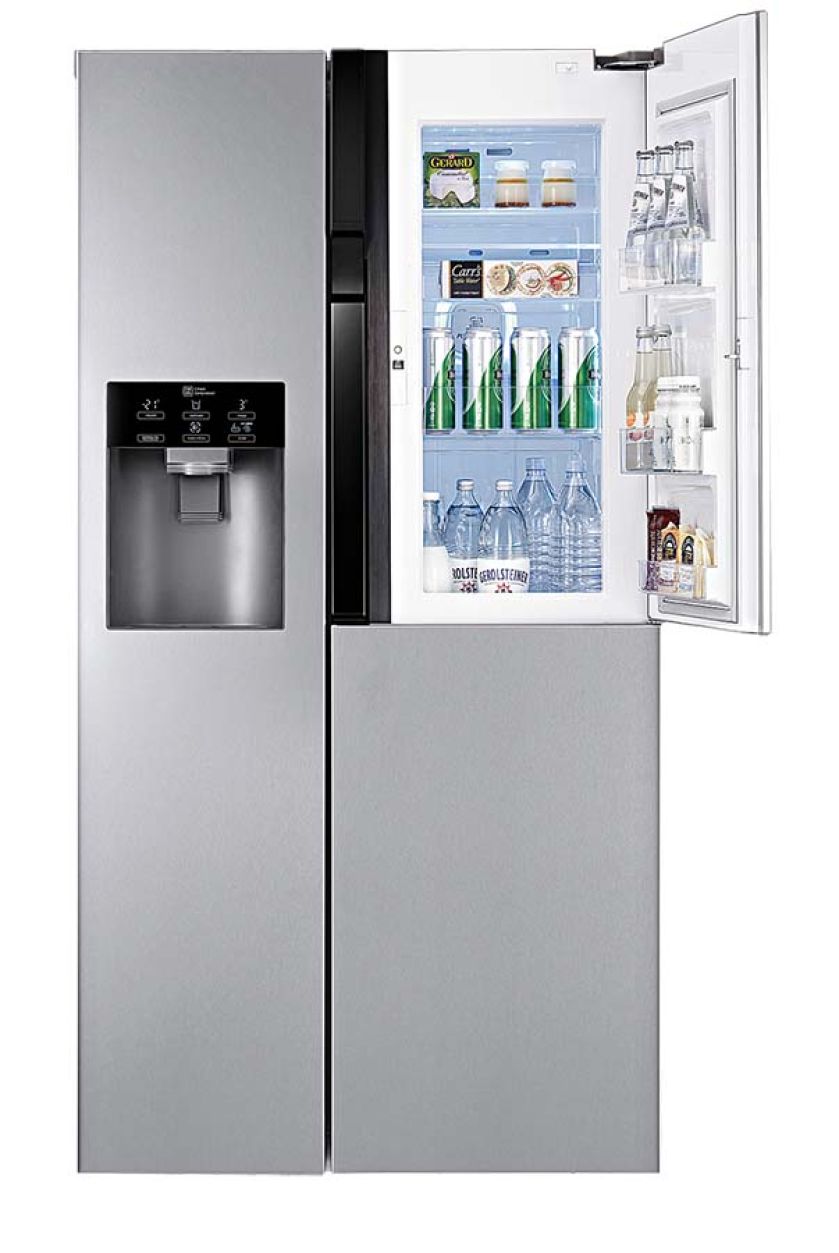 Chłodziarko-zamrażarka side by side Lancaster 2 jest dwuskrzydłowa (ale trzydrzwiowa) i ma podajnik na wodę, LG