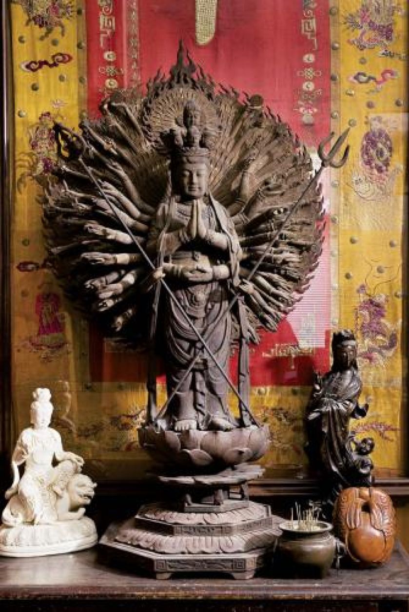 Orientalne posążki. Słabość do Dalekiego Wschodu