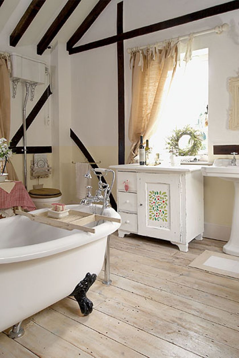 Korale jesieni do namalowania na ścianie. Szablon do pobrania.