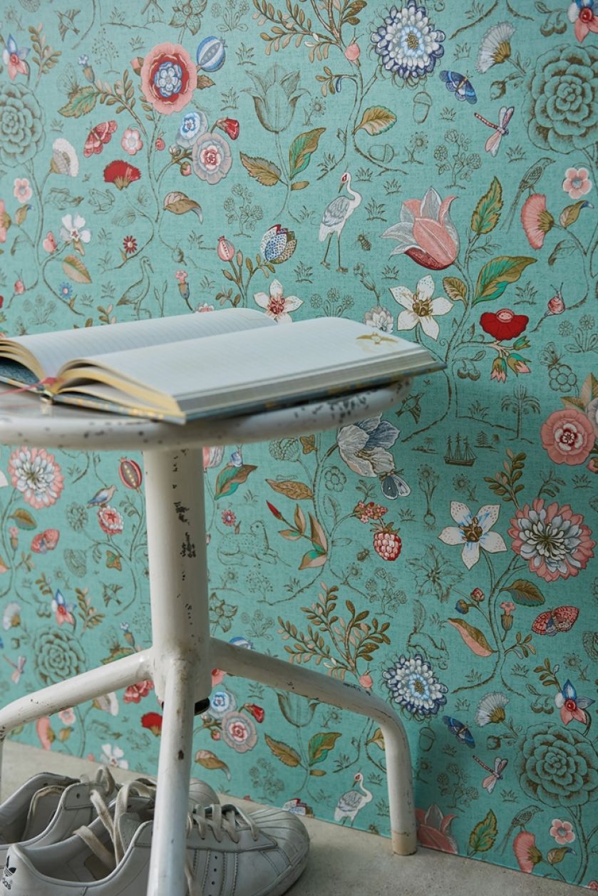 Tapeta Spring to Life. PIP Studio – kolorowe i niebanalne dekoracje