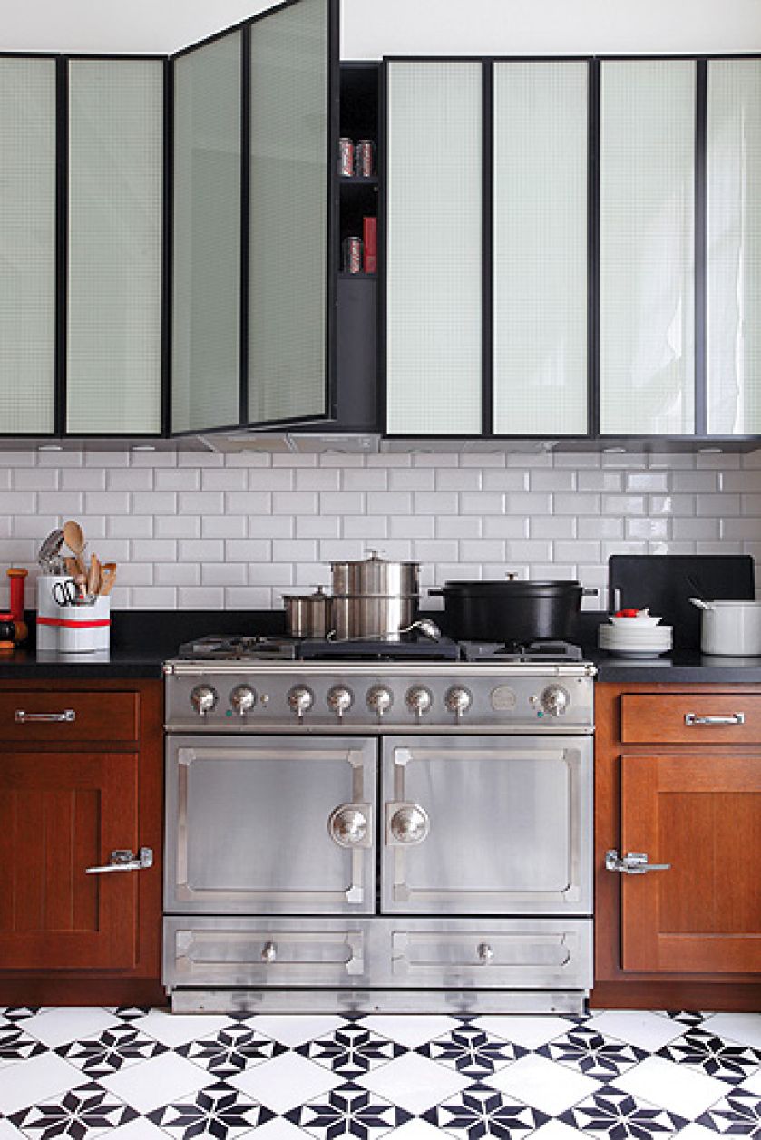 Urządzamy kuchnię: tradycyjnie czy nowocześnie?