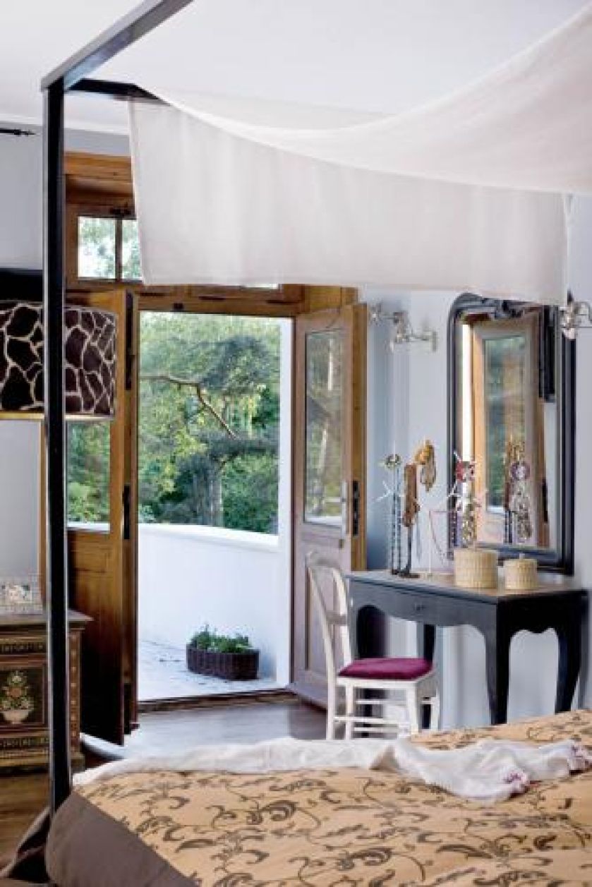 Jak Marta i Marcin zamieszkali w dworku znanym z Czterech pancernych .