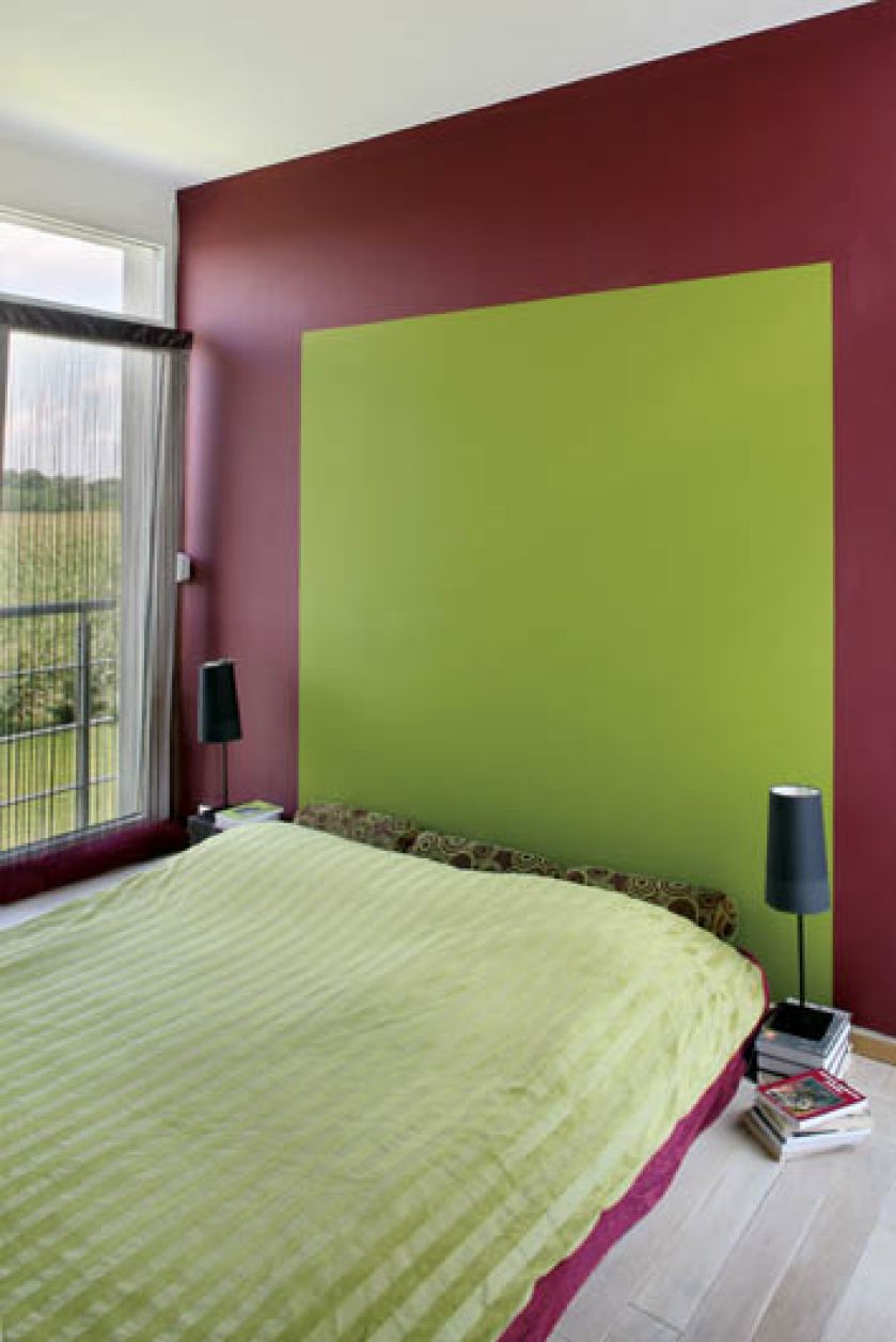 Ulubione kolory Magdy to limonowa zieleń, głęboka czerwień i bakłażan.