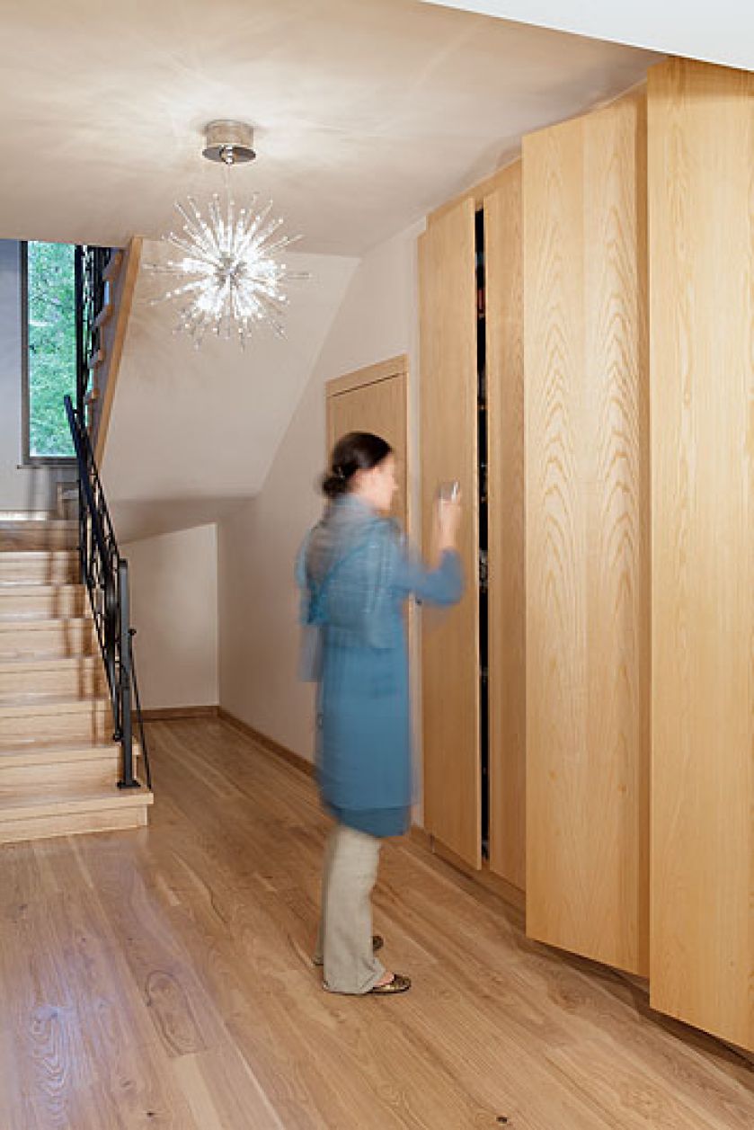 Wnętrze ponadczasowe, nienawiązujące do żadnego konkretnego stylu. Dla miłośników drewna.