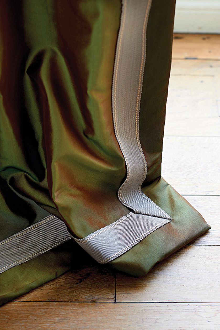 Zasłona z linii Braid Trimming marki Zoffany, DECODORE