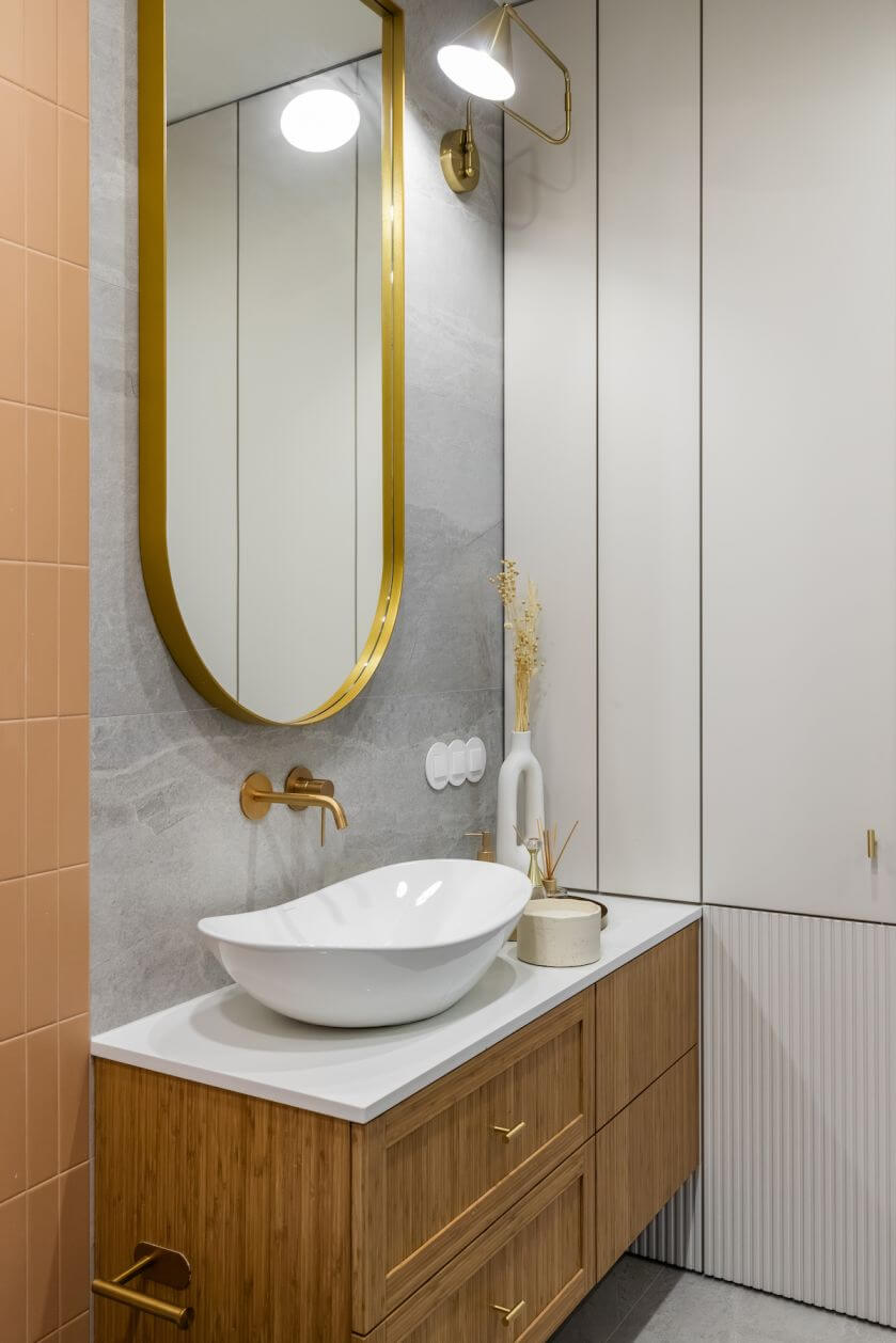 przytulna łazienka w stylu japandi