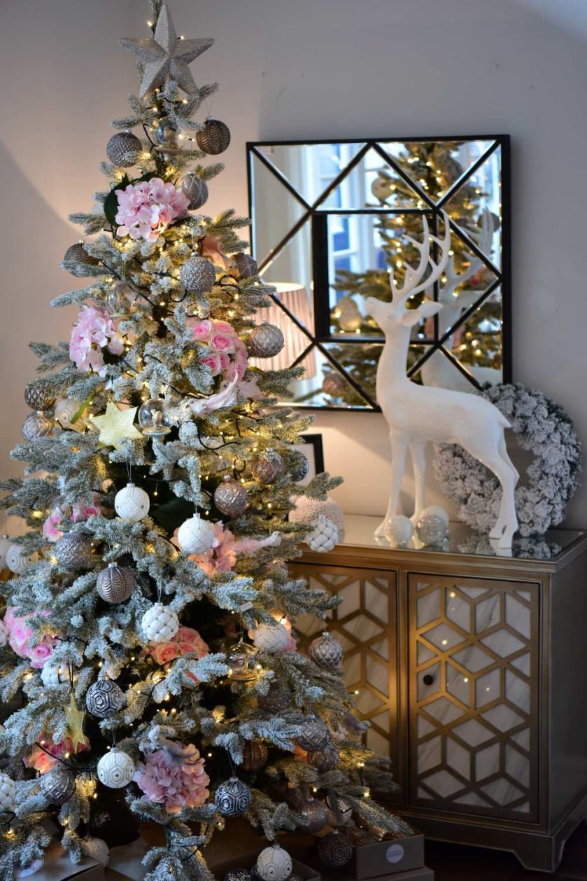 Święta w stylu glamour, aranżacja Mint Grey