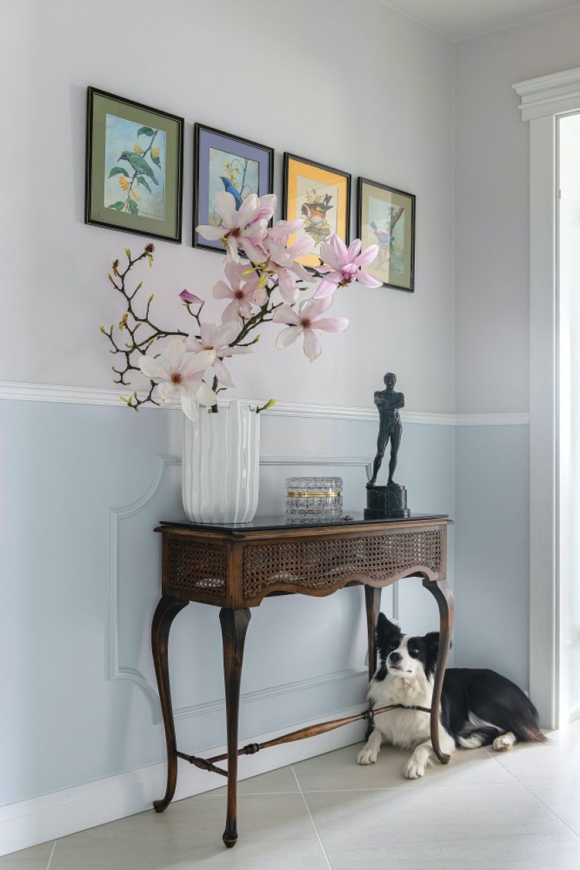 mieszkanie z antykami zdjęcia